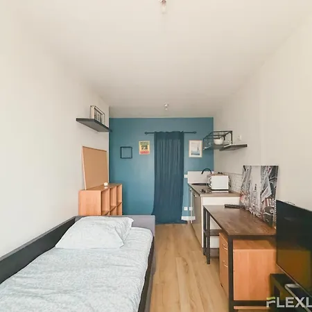 Cozy In 18