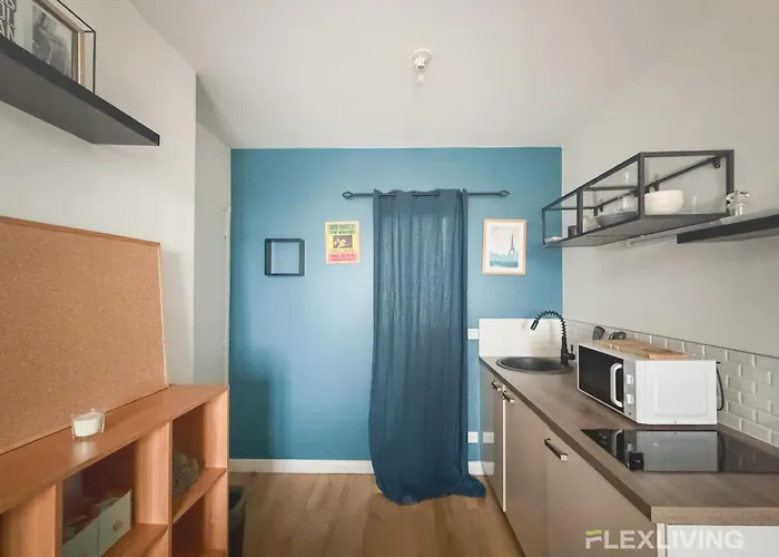 Appartement Cozy In 18